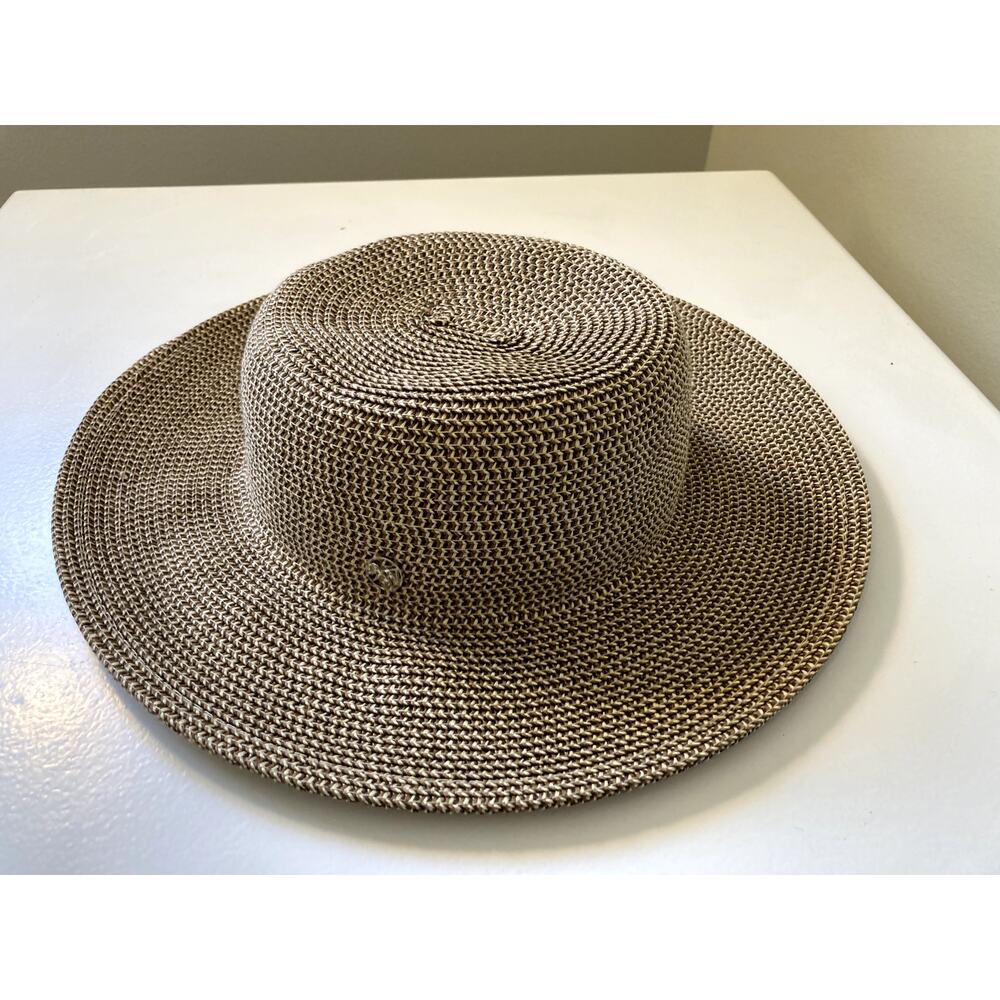 Nine West woven hat